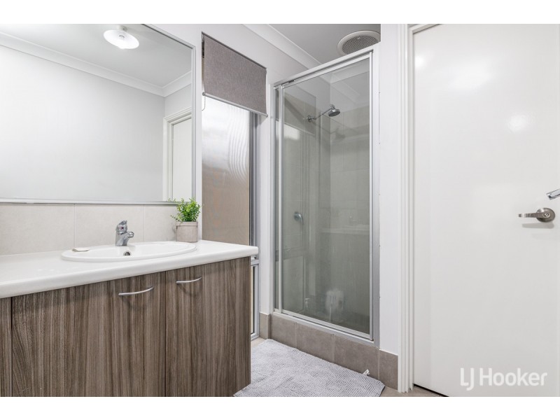 73 Grandite Fairway, Australind WA 6233