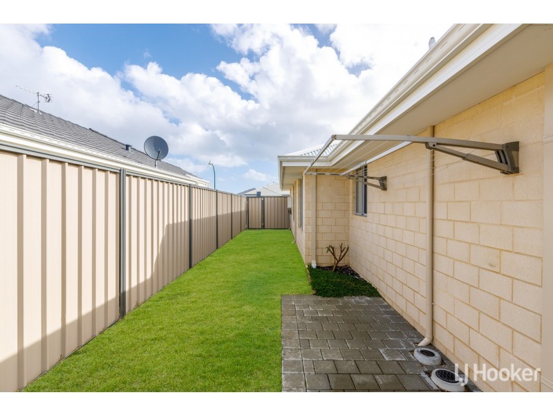 73 Grandite Fairway, Australind WA 6233