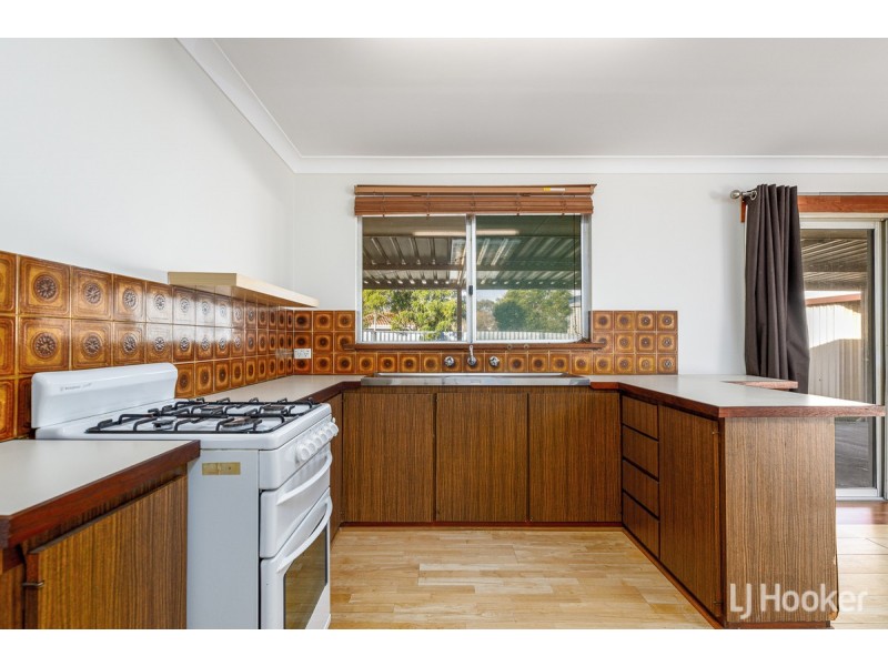 13B Morrissey Street, Glen Iris WA 6230