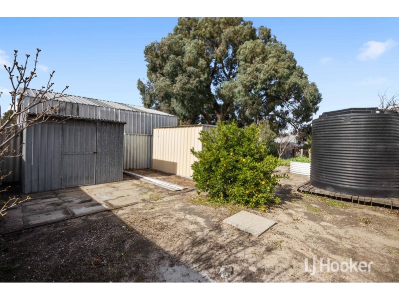 82 Johnston Street, Collie WA 6225