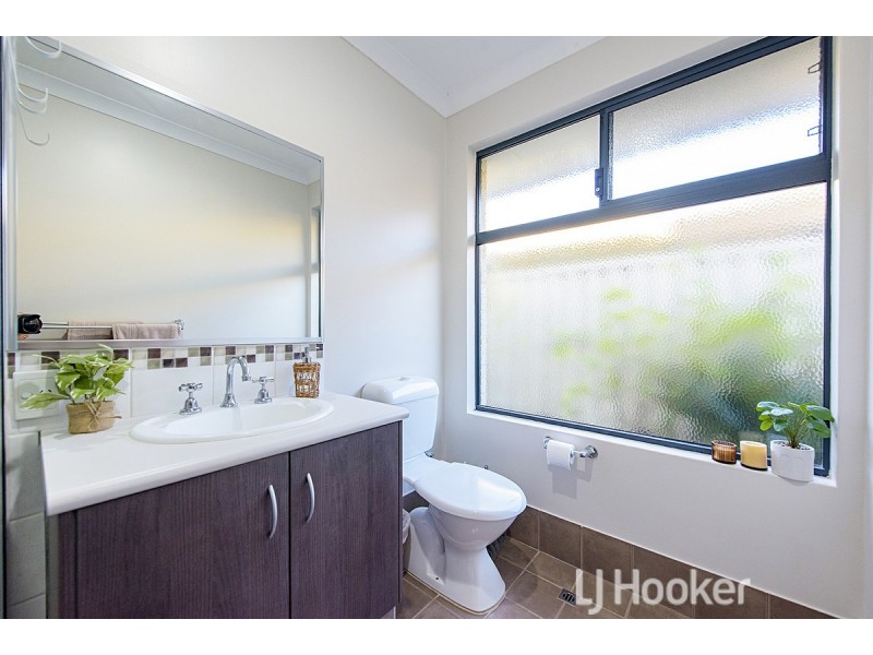 40 Currawong Drive, Broadwater WA 6280