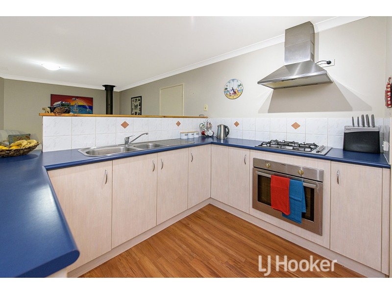 40 Currawong Drive, Broadwater WA 6280