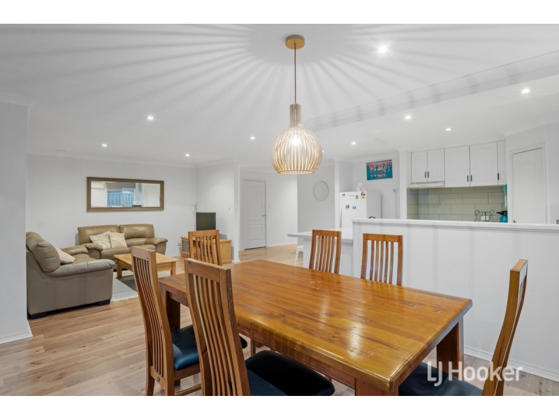 Fully Furn Eagle Crescent, Eaton WA 6232