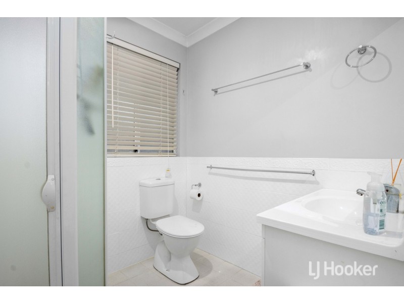 Fully Furn Eagle Crescent, Eaton WA 6232