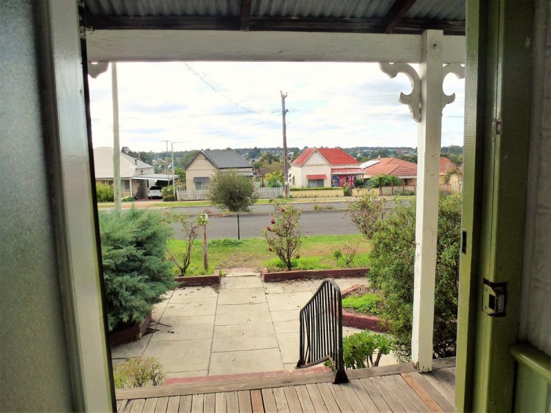 129 Wittenoom Street, Collie WA 6225