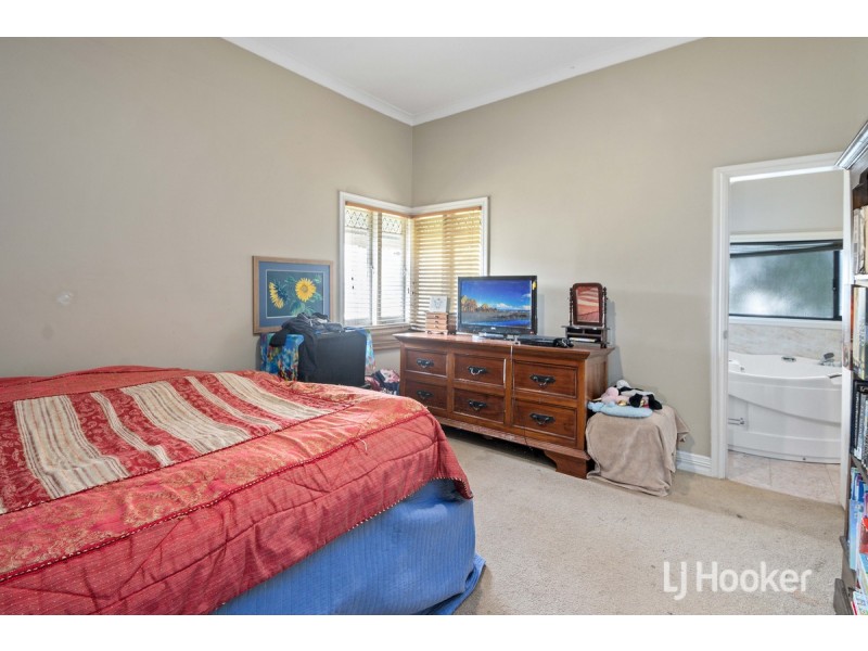 195 Steere Street North, Collie WA 6225