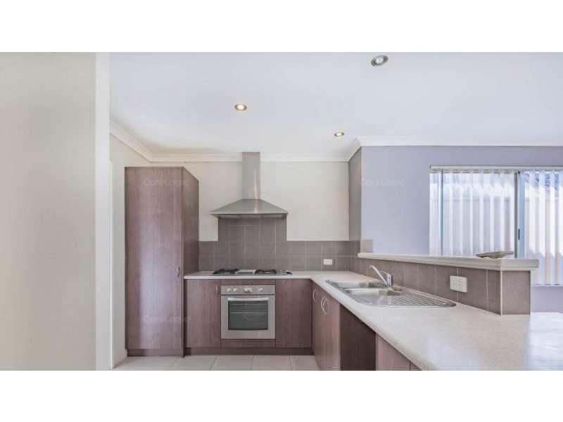 6/204 Clarke Street East, Carey Park WA 6230