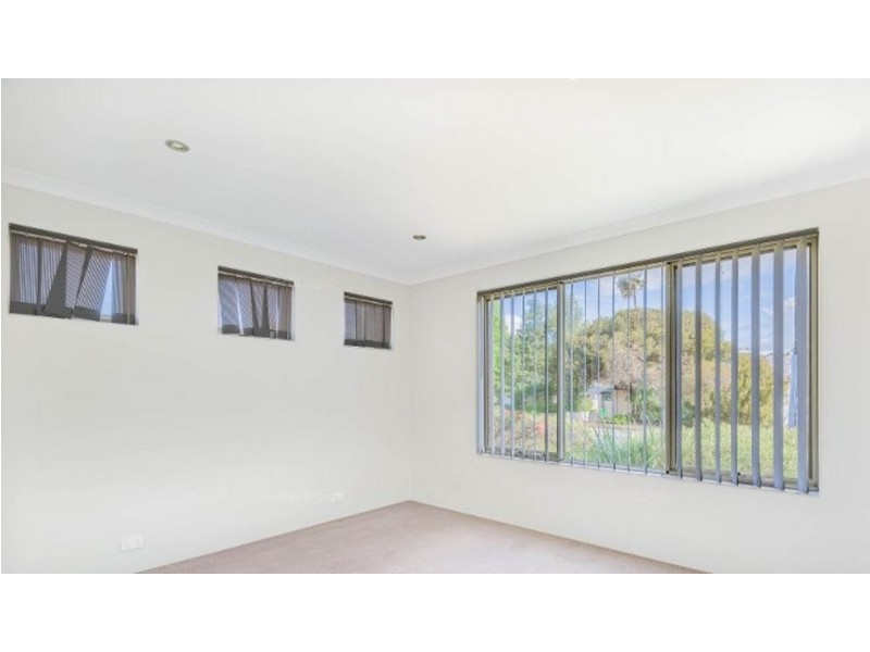 6/204 Clarke Street East, Carey Park WA 6230