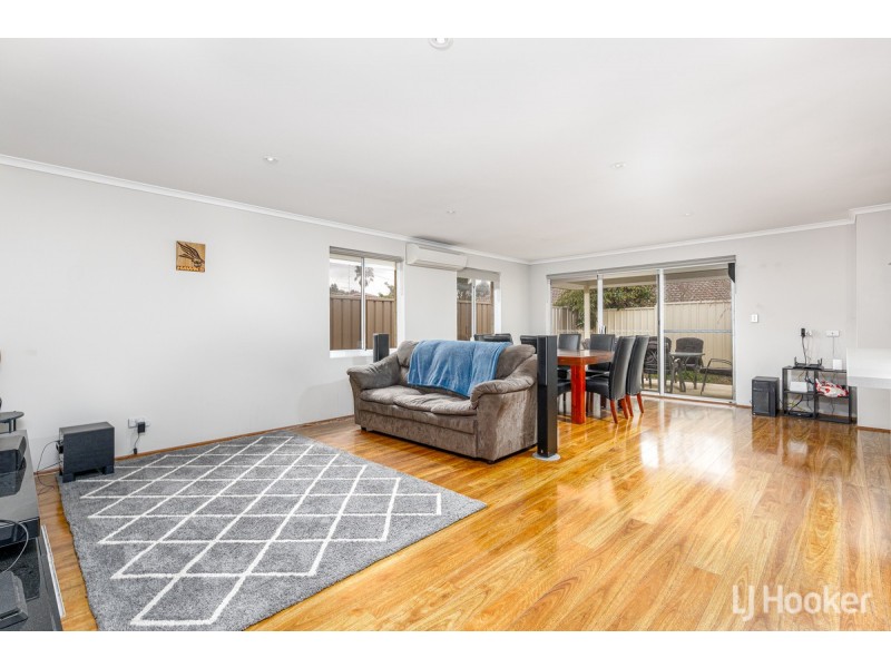 4/1 Heavenly Court, Australind WA 6233