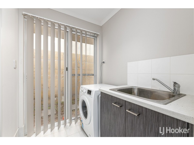 4/1 Heavenly Court, Australind WA 6233