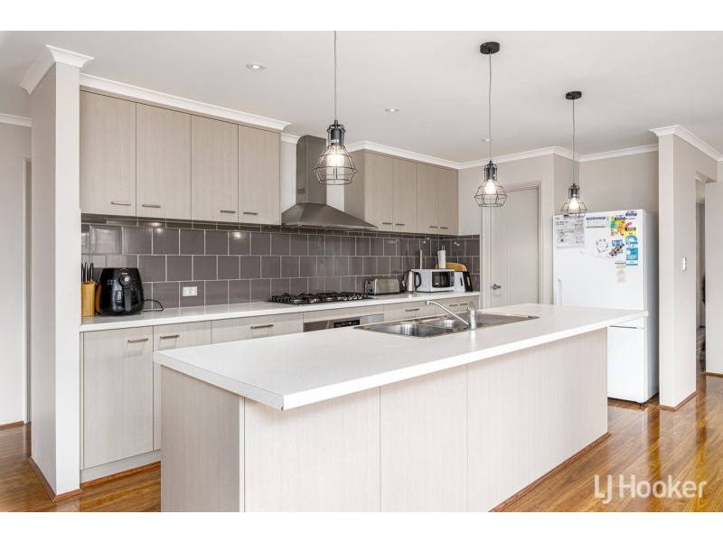 4/1 Heavenly Court, Australind WA 6233