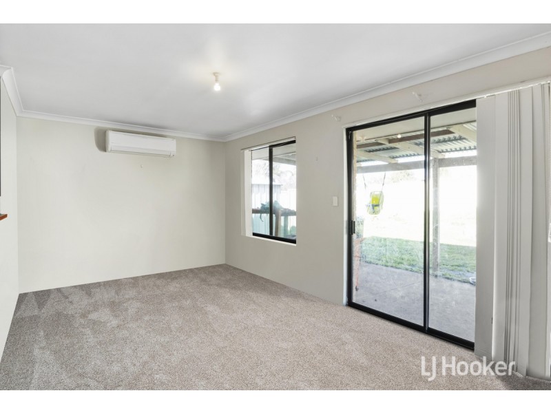 15 Sunburst Grove, Collie WA 6225
