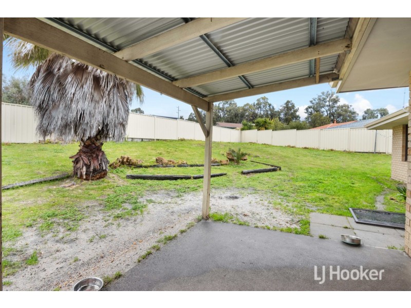 15 Sunburst Grove, Collie WA 6225
