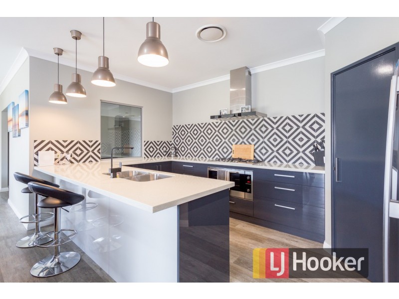 6 Wandoo Way, Eaton WA 6232