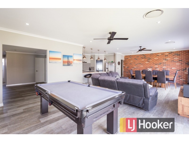 6 Wandoo Way, Eaton WA 6232