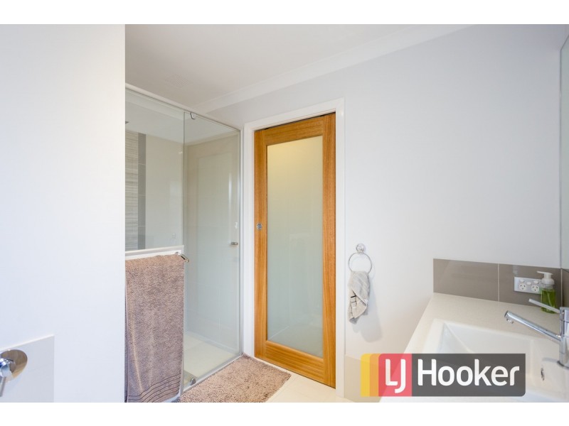 6 Wandoo Way, Eaton WA 6232