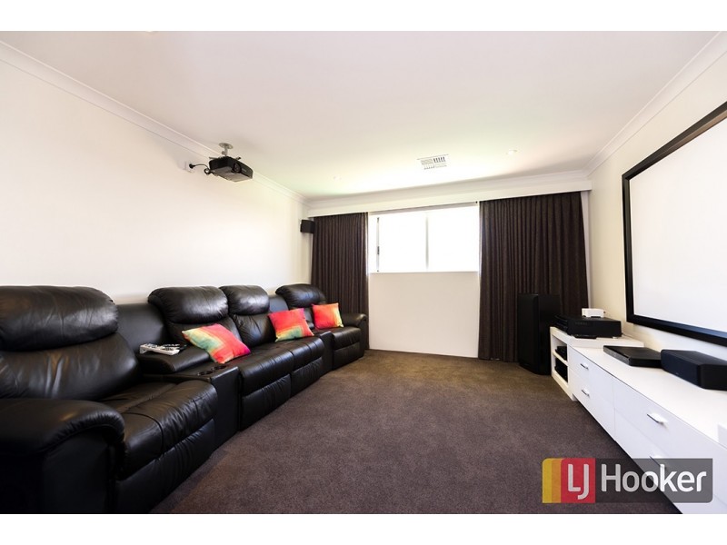 10 Jade Crescent, Dalyellup WA 6230
