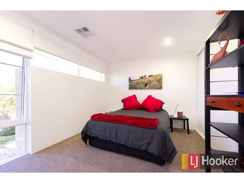 10 Jade Crescent, Dalyellup WA 6230