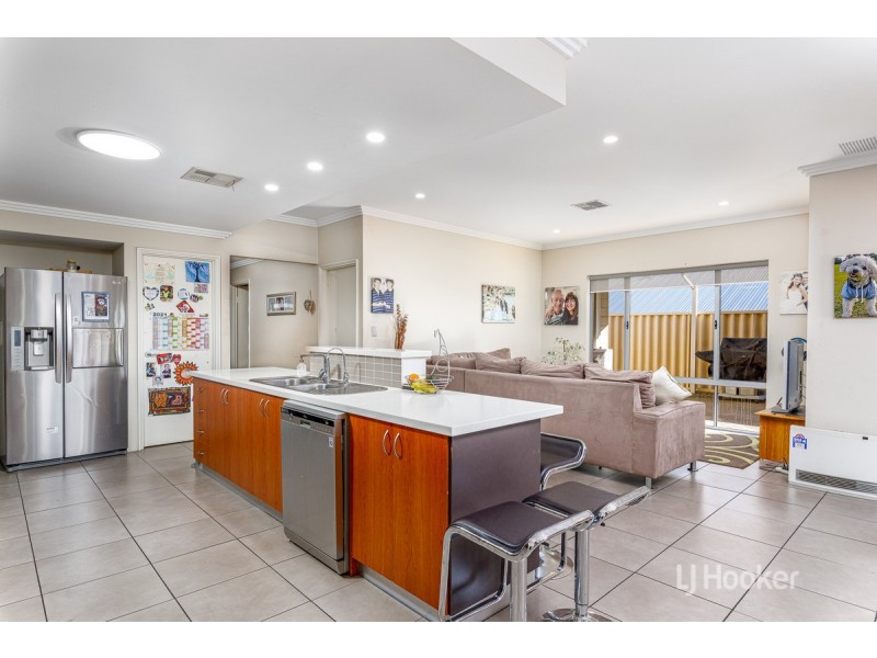 20 Sapphire Road, Dalyellup WA 6230