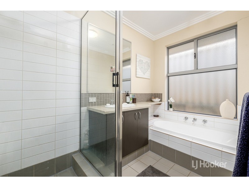 20 Sapphire Road, Dalyellup WA 6230