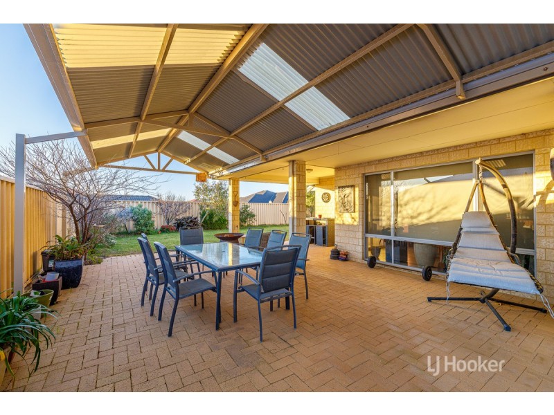20 Sapphire Road, Dalyellup WA 6230