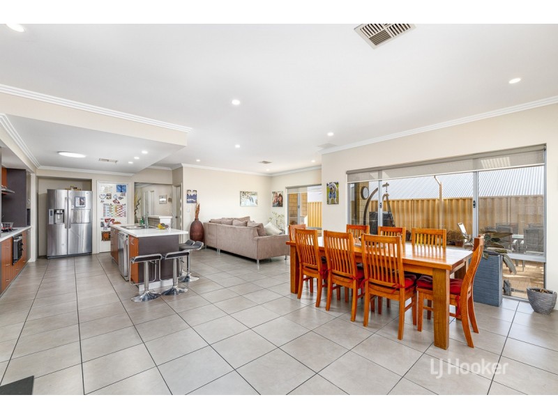 20 Sapphire Road, Dalyellup WA 6230