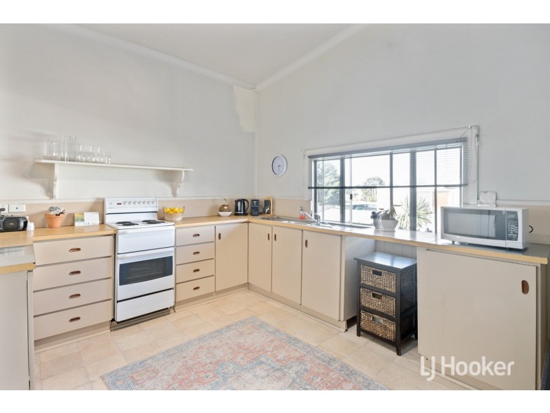 94 Jones Street, Collie WA 6225