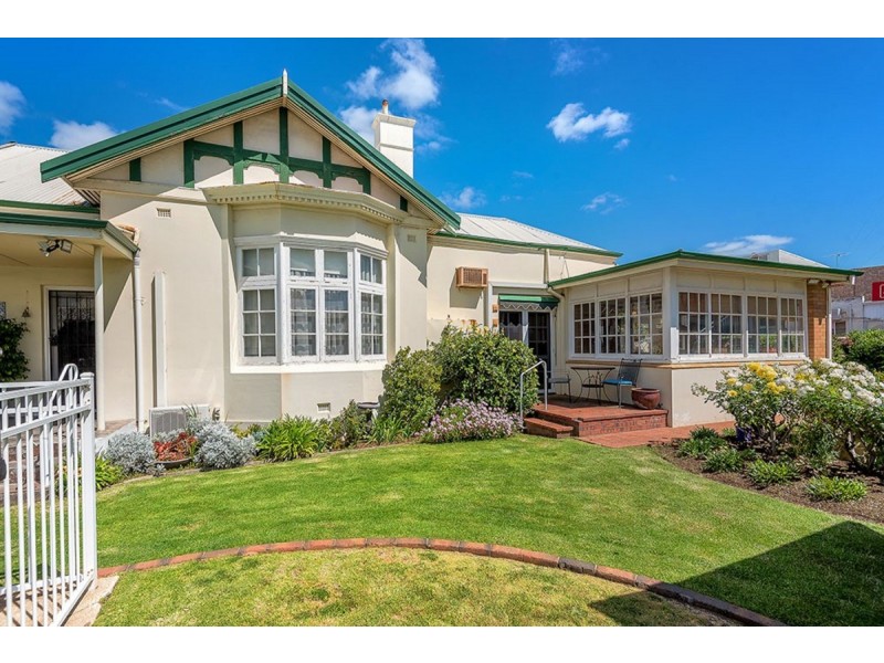 12 Edward Street, Bunbury WA 6230