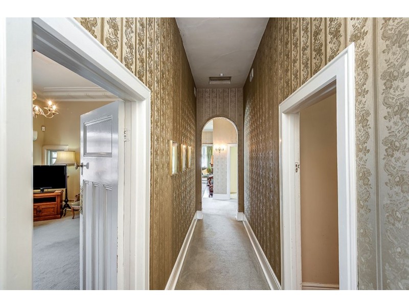 12 Edward Street, Bunbury WA 6230