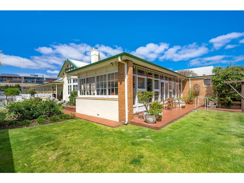 12 Edward Street, Bunbury WA 6230