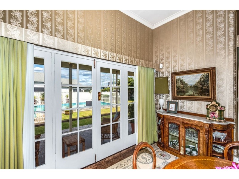 12 Edward Street, Bunbury WA 6230