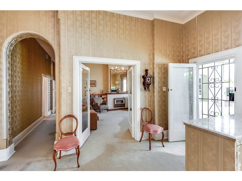 12 Edward Street, Bunbury WA 6230