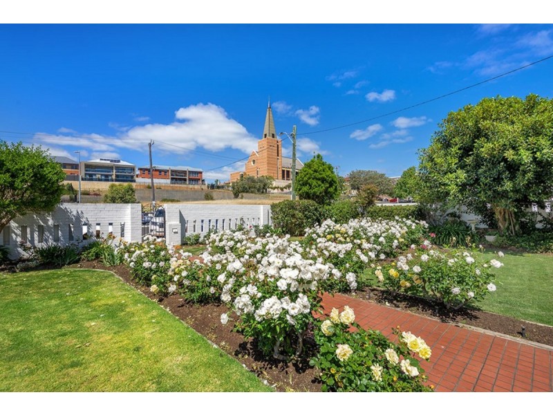 12 Edward Street, Bunbury WA 6230