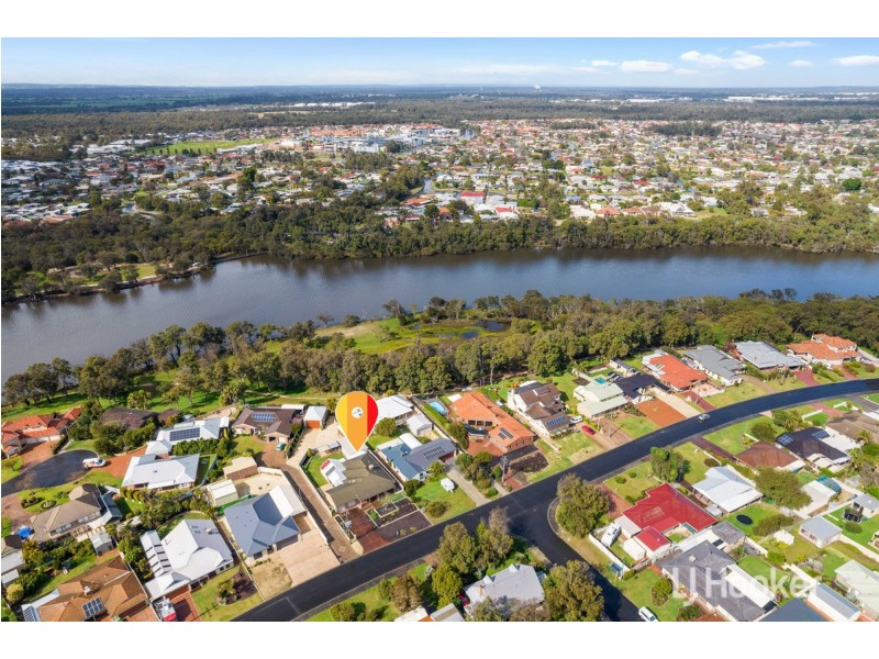 82 Lucy Victoria Avenue, Australind WA 6233