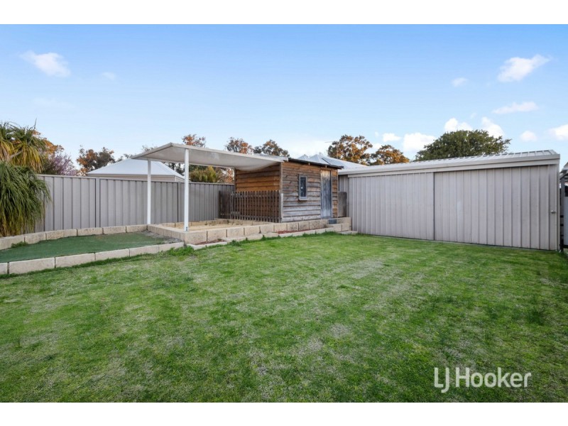 82 Lucy Victoria Avenue, Australind WA 6233