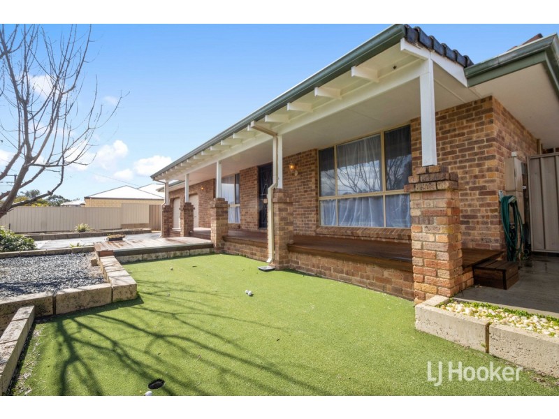 82 Lucy Victoria Avenue, Australind WA 6233
