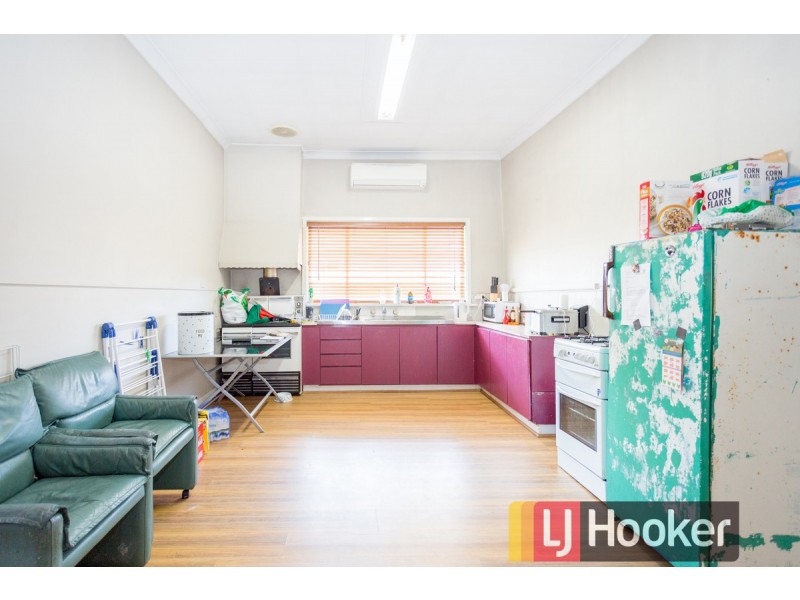 66 Deakin Street, Collie WA 6225