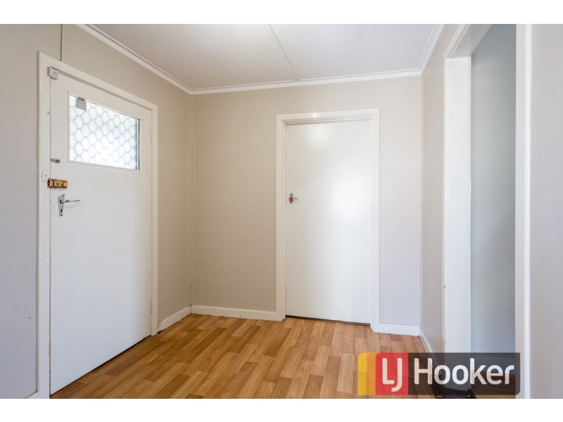 66 Deakin Street, Collie WA 6225