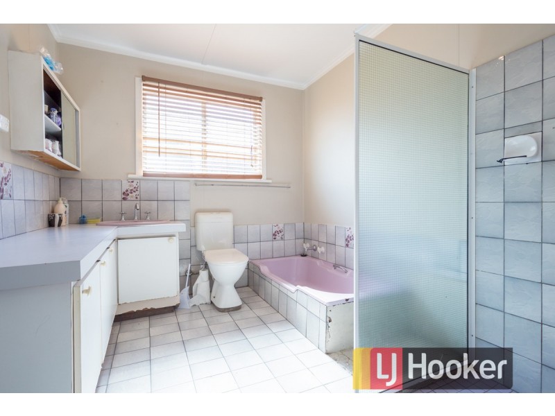 66 Deakin Street, Collie WA 6225