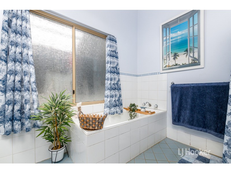 8 Gardiner Street, Roelands WA 6226