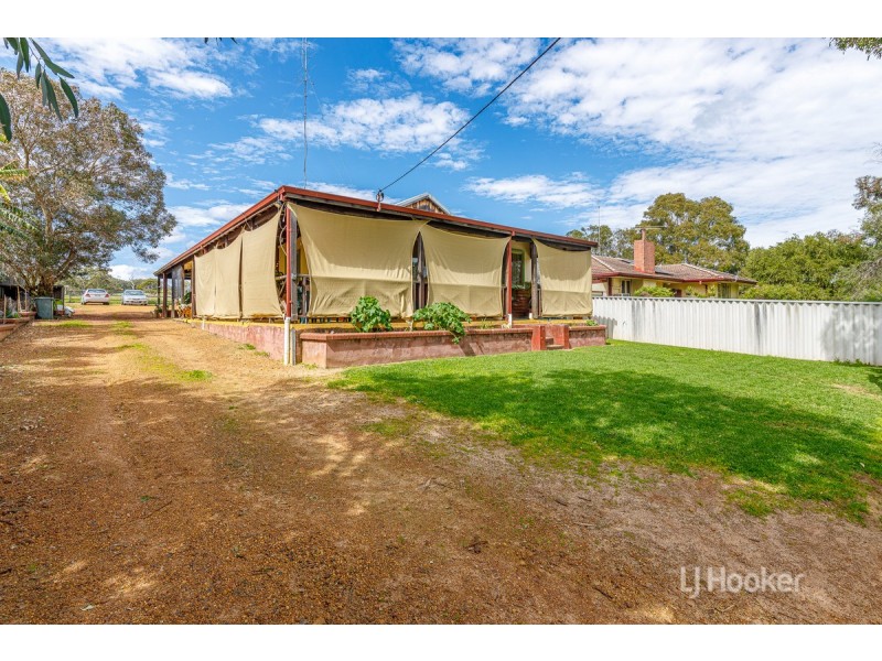 8 Gardiner Street, Roelands WA 6226