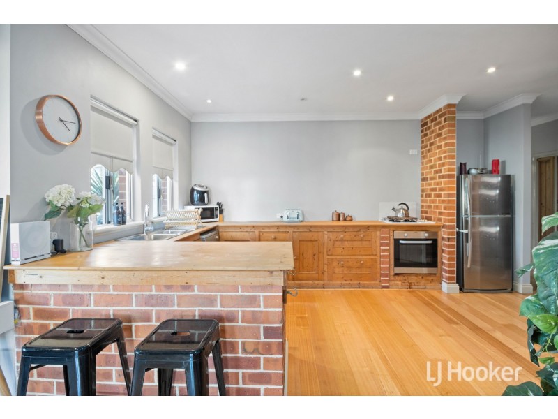 19 Dixon Street, Carey Park WA 6230