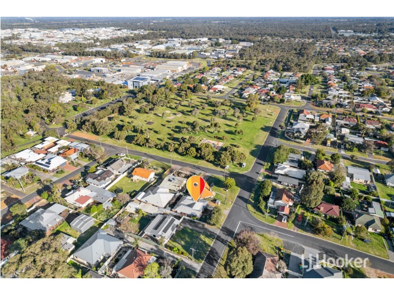 19 Dixon Street, Carey Park WA 6230