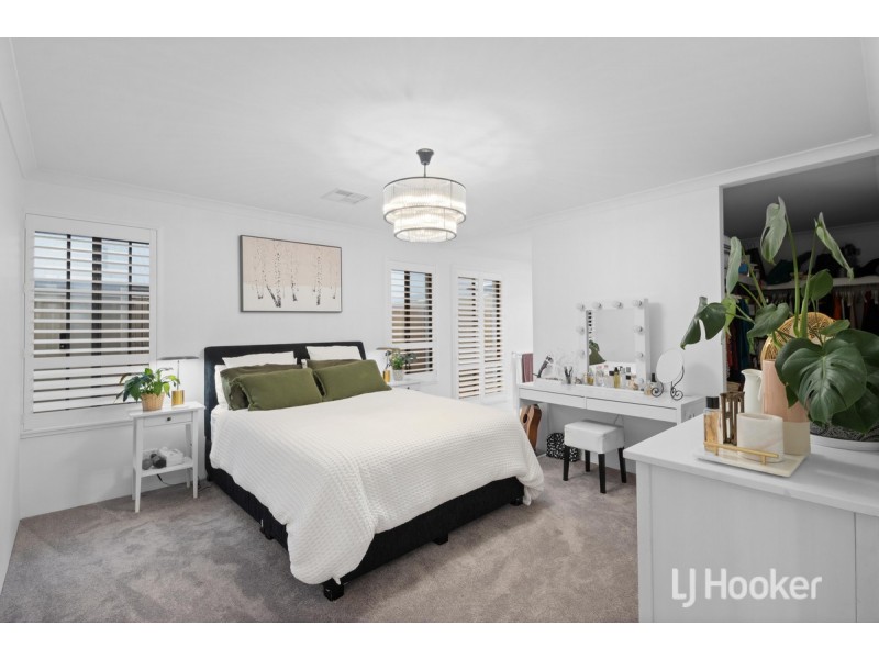 16 Arrow Street, Dalyellup WA 6230