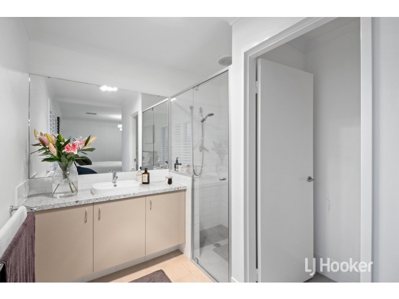 16 Arrow Street, Dalyellup WA 6230