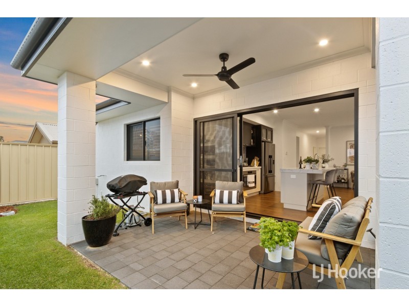 16 Arrow Street, Dalyellup WA 6230