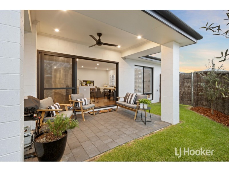 16 Arrow Street, Dalyellup WA 6230