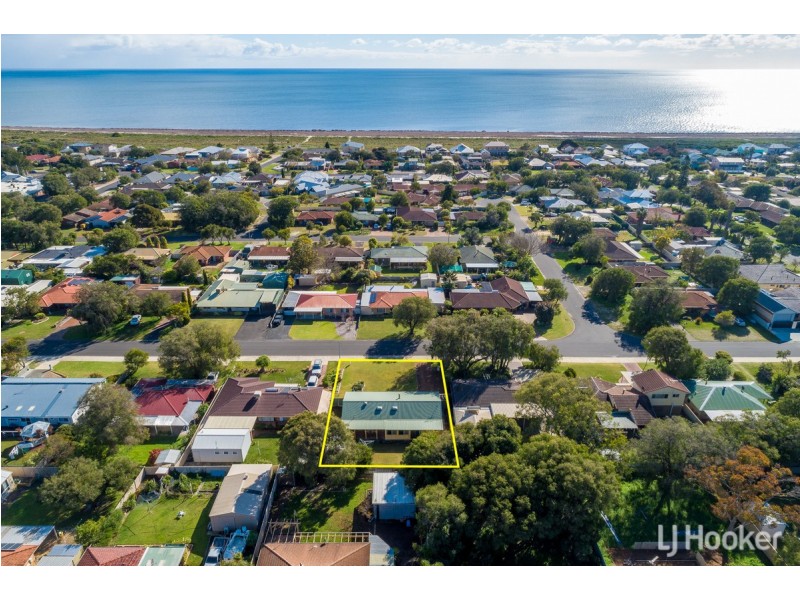 14 Grant Street, Geographe WA 6280