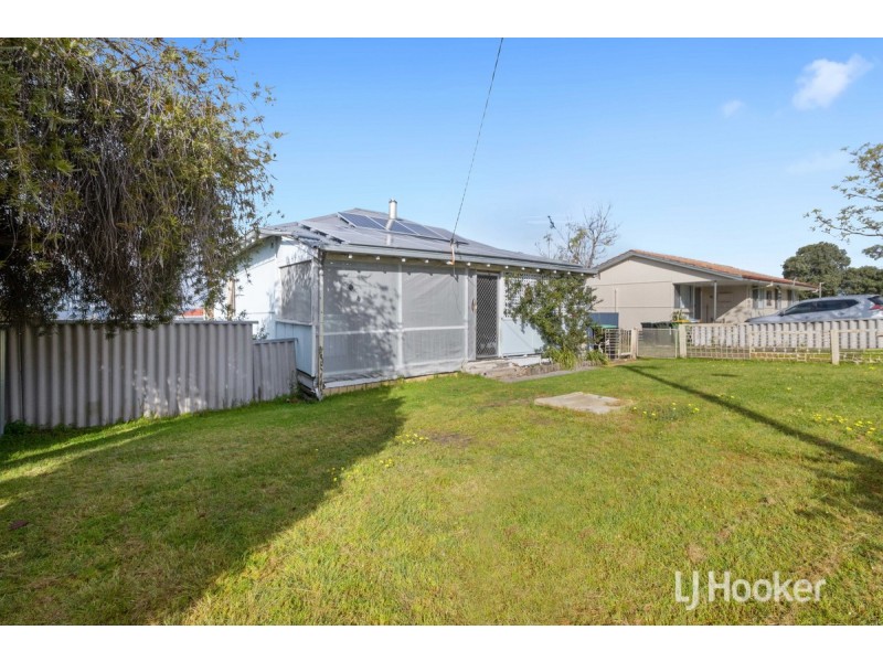 17 Denton Street, Collie WA 6225