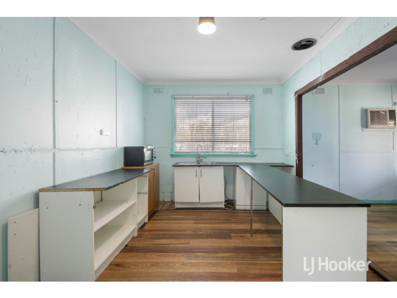 17 Denton Street, Collie WA 6225